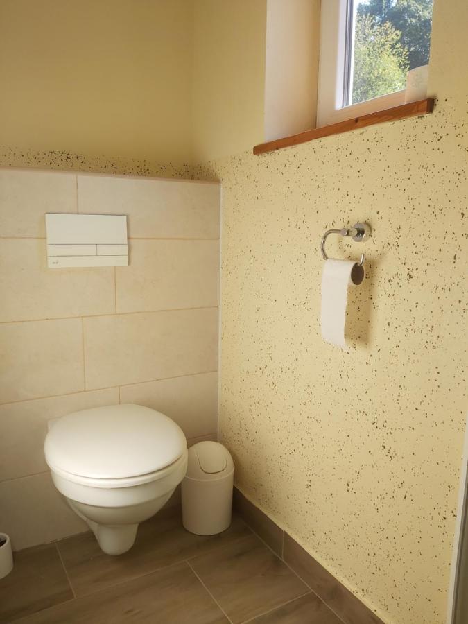 Glamping Naselje Zeleni Turizem Hotel Makole Bagian luar foto